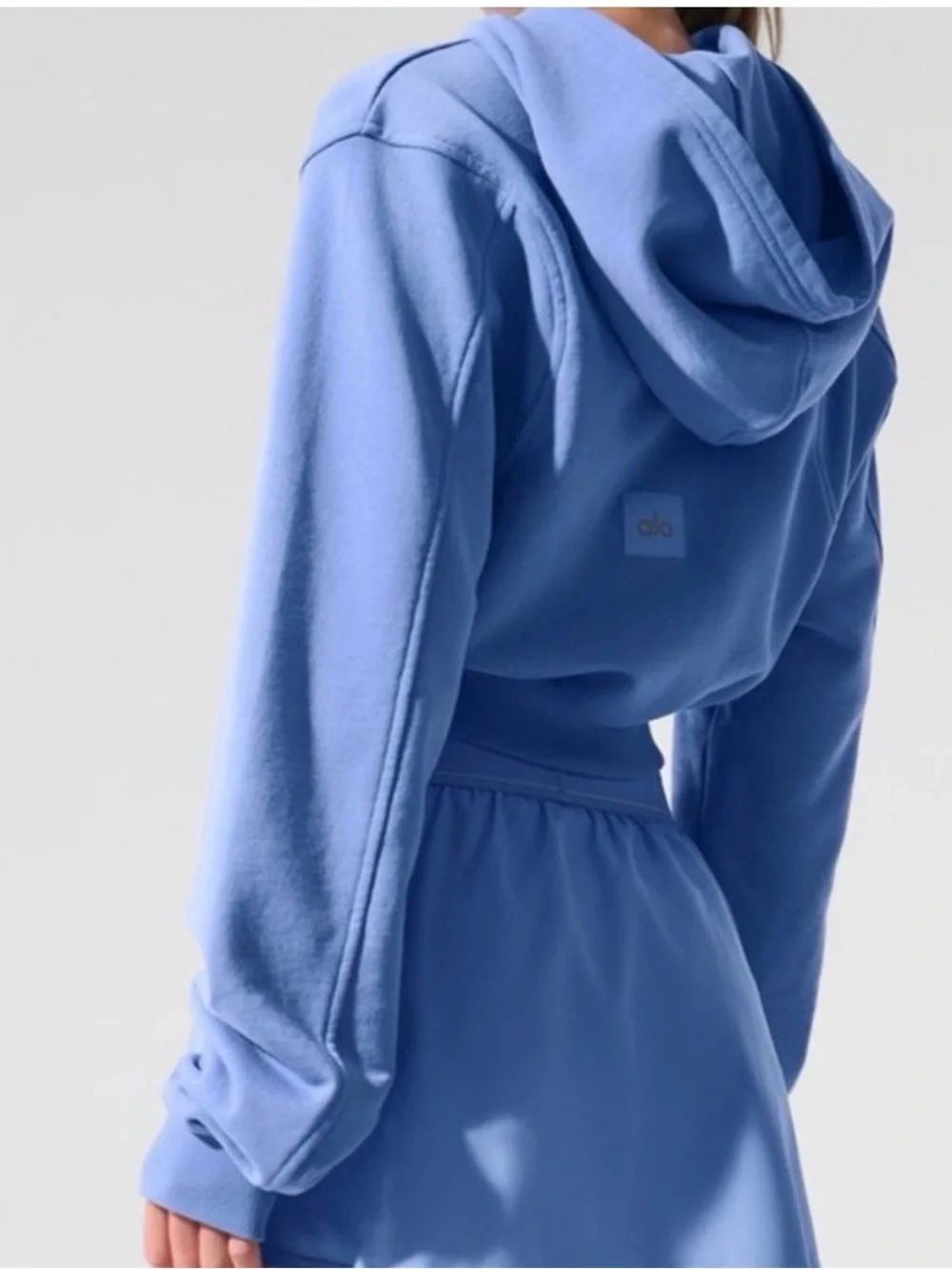ALO YOGA Sweet Escape Light Blue Zip Up Cropped Hoodie VGUC